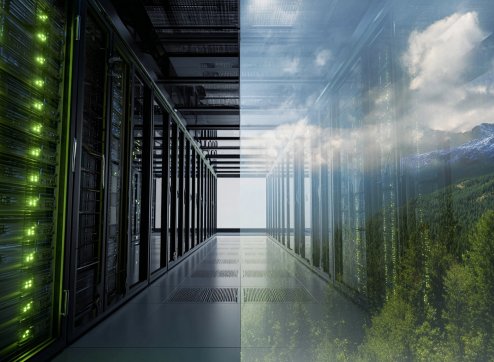Bild eines gut organisierten Rechenzentrums mit zahlreichen Servern zur NOx-Reduktion bei PowerUP