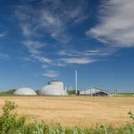 How does a biogas plant function?
